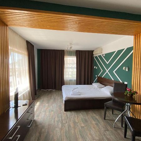 Ave Hotel Victoriei บูคาเรสต์ ภายนอก รูปภาพ