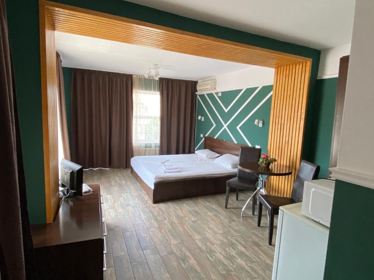 Ave Hotel Victoriei บูคาเรสต์ ภายนอก รูปภาพ