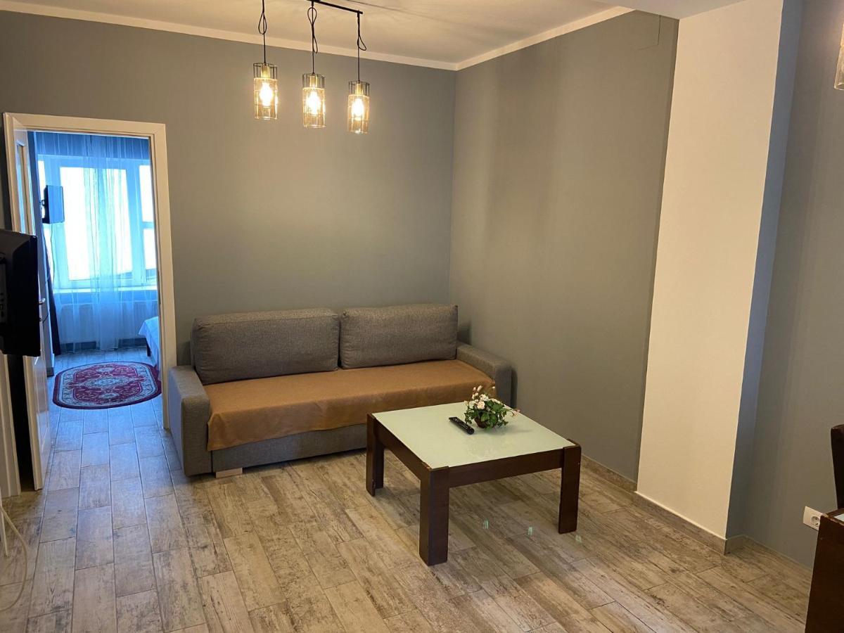 Ave Hotel Victoriei บูคาเรสต์ ภายนอก รูปภาพ