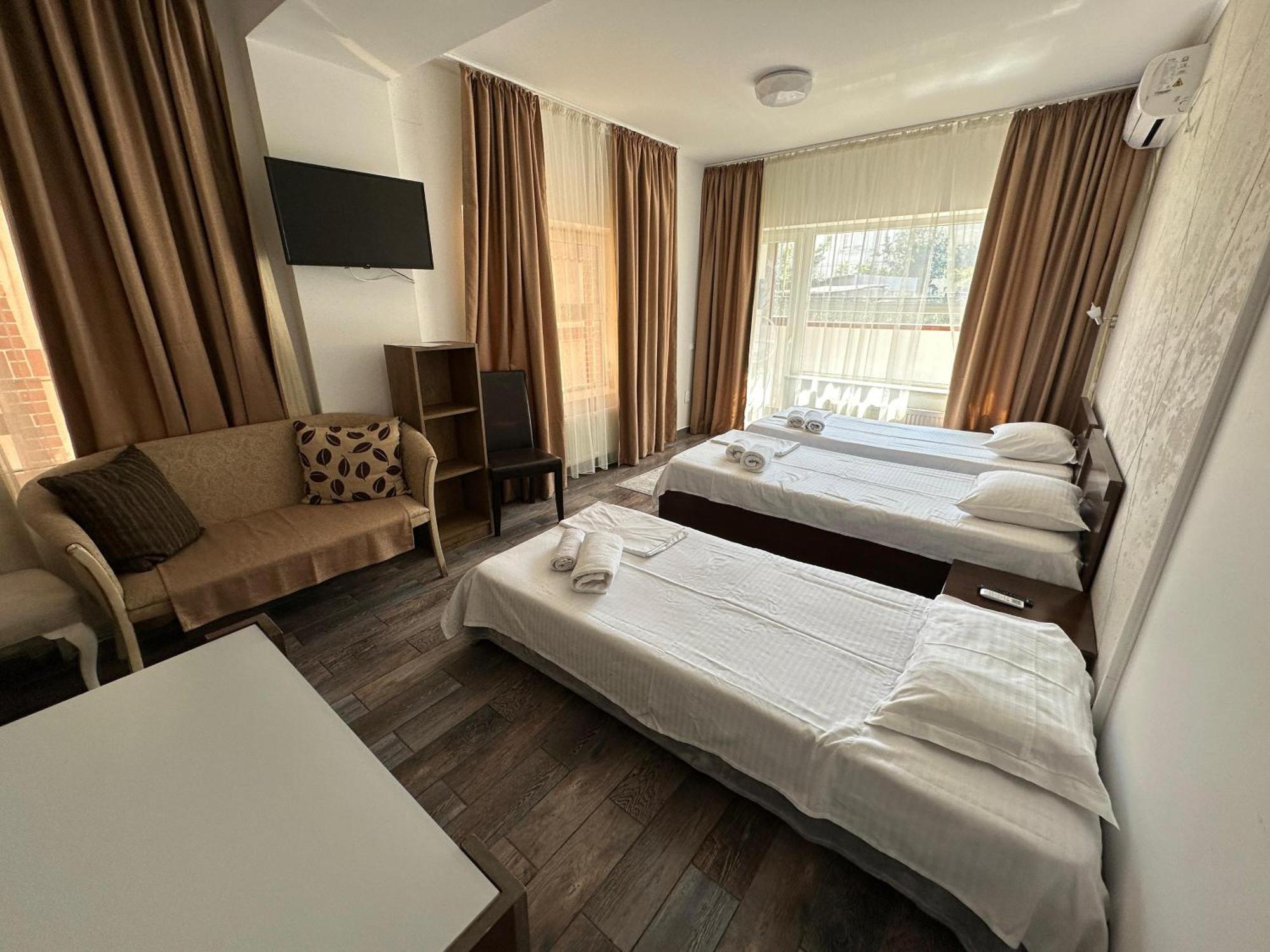 Ave Hotel Victoriei บูคาเรสต์ ภายนอก รูปภาพ