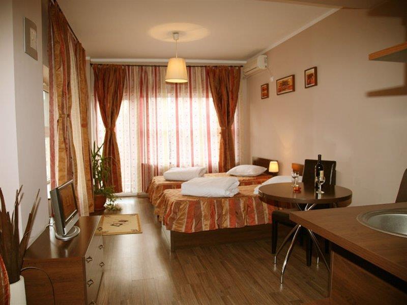 Ave Hotel Victoriei บูคาเรสต์ ภายนอก รูปภาพ